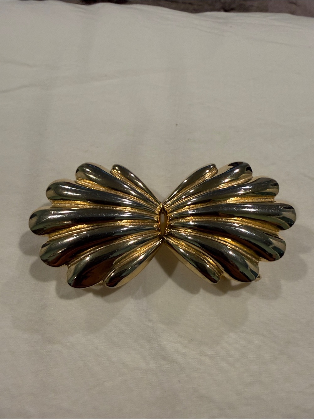 Gold Sculpted Sea Shells -Style Belt Buckle - Women's Accessory